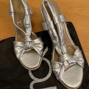 You by Crocs Silver Wedges Sandals - Size 10